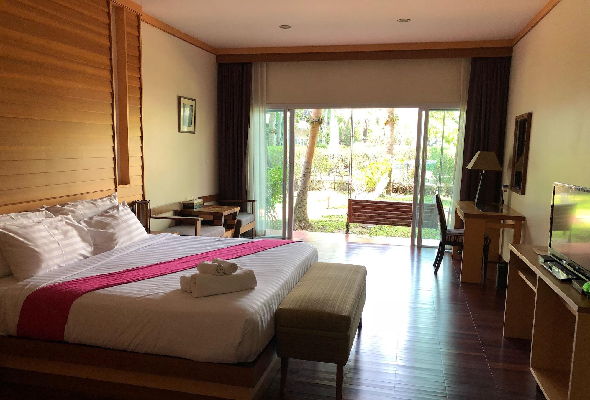 Taman Resort Phitsanulok Exterior foto