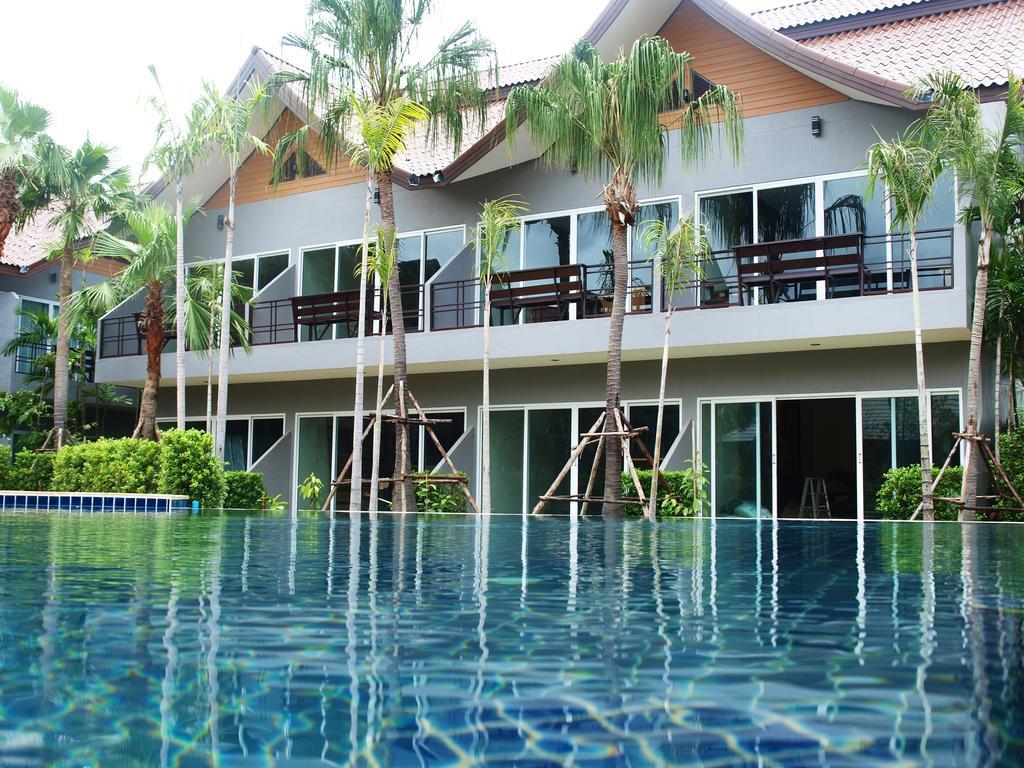 Taman Resort Phitsanulok Exterior foto