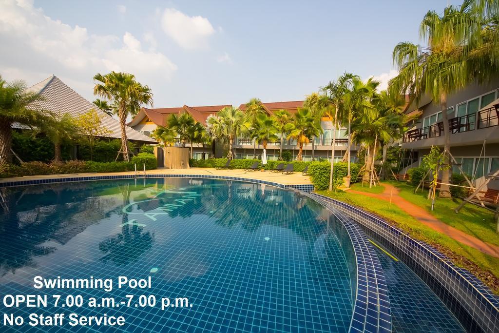 Taman Resort Phitsanulok Exterior foto