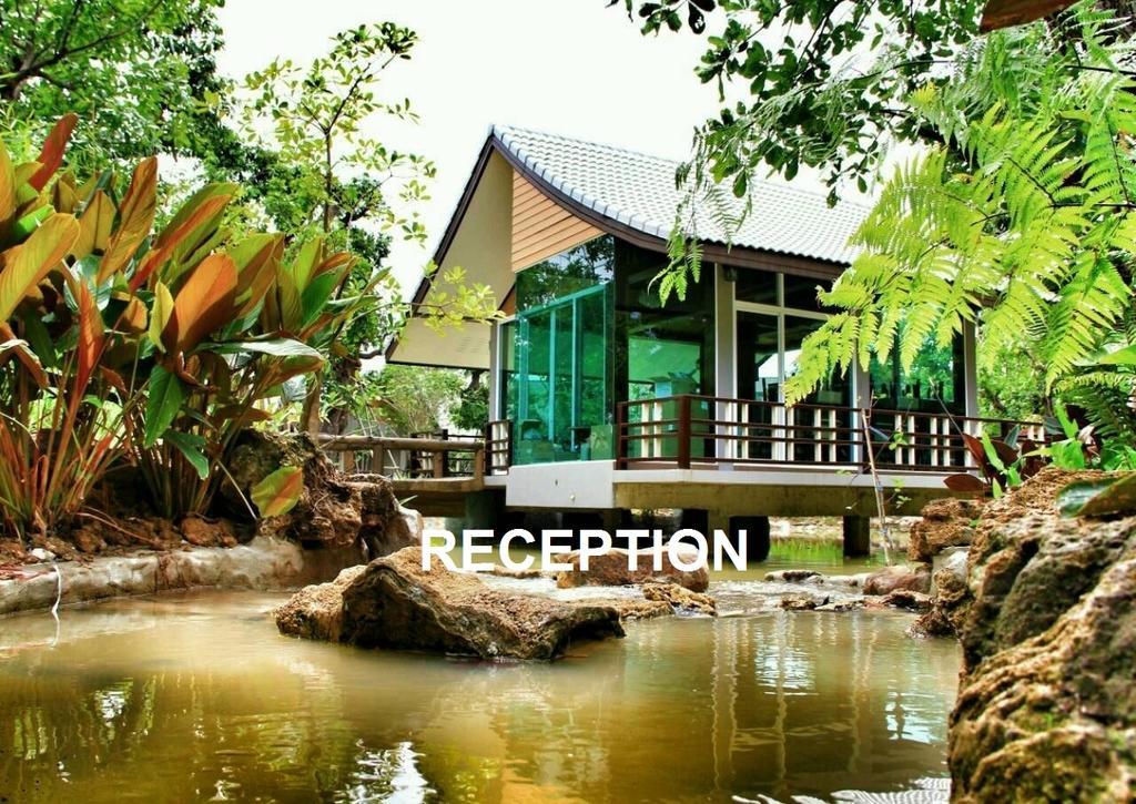 Taman Resort Phitsanulok Exterior foto