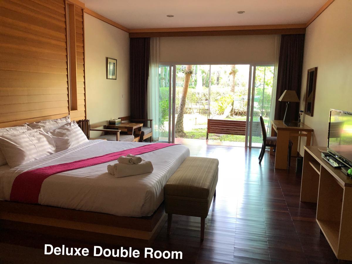 Taman Resort Phitsanulok Exterior foto