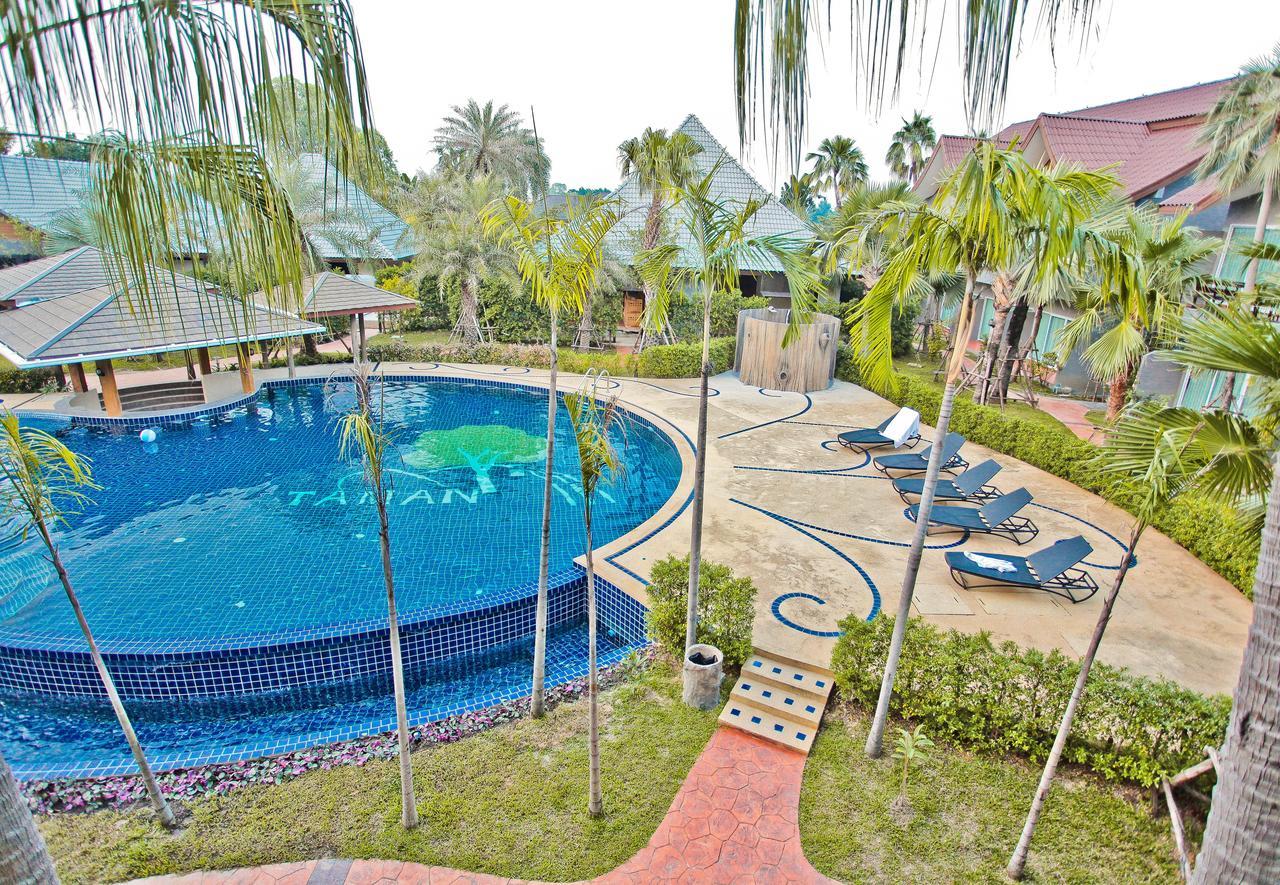 Taman Resort Phitsanulok Exterior foto